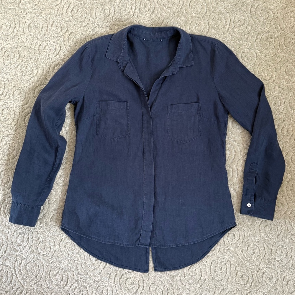 2/20 Navy Linen Button-Up Shirt